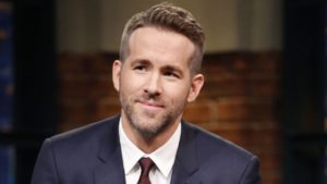 Stoned Alone: Ryan Reynolds al lavoro su una nuova versione di Mamma ho Perso l’Aereo